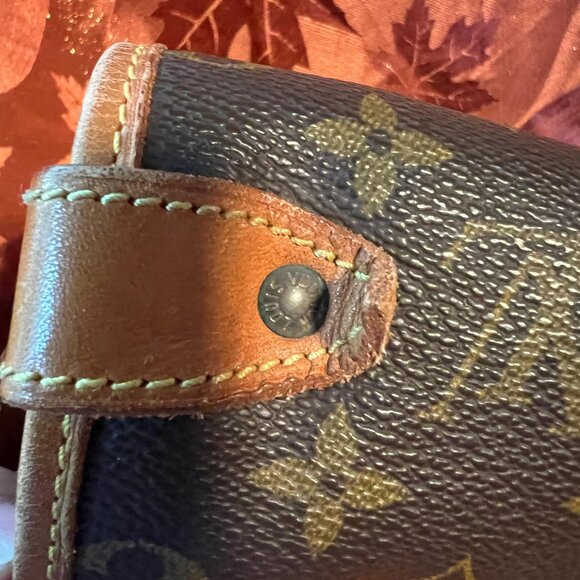 💼 Louis Vuitton Saumur 35 – Authentic Vintage 1995 - Picture 11 of 16